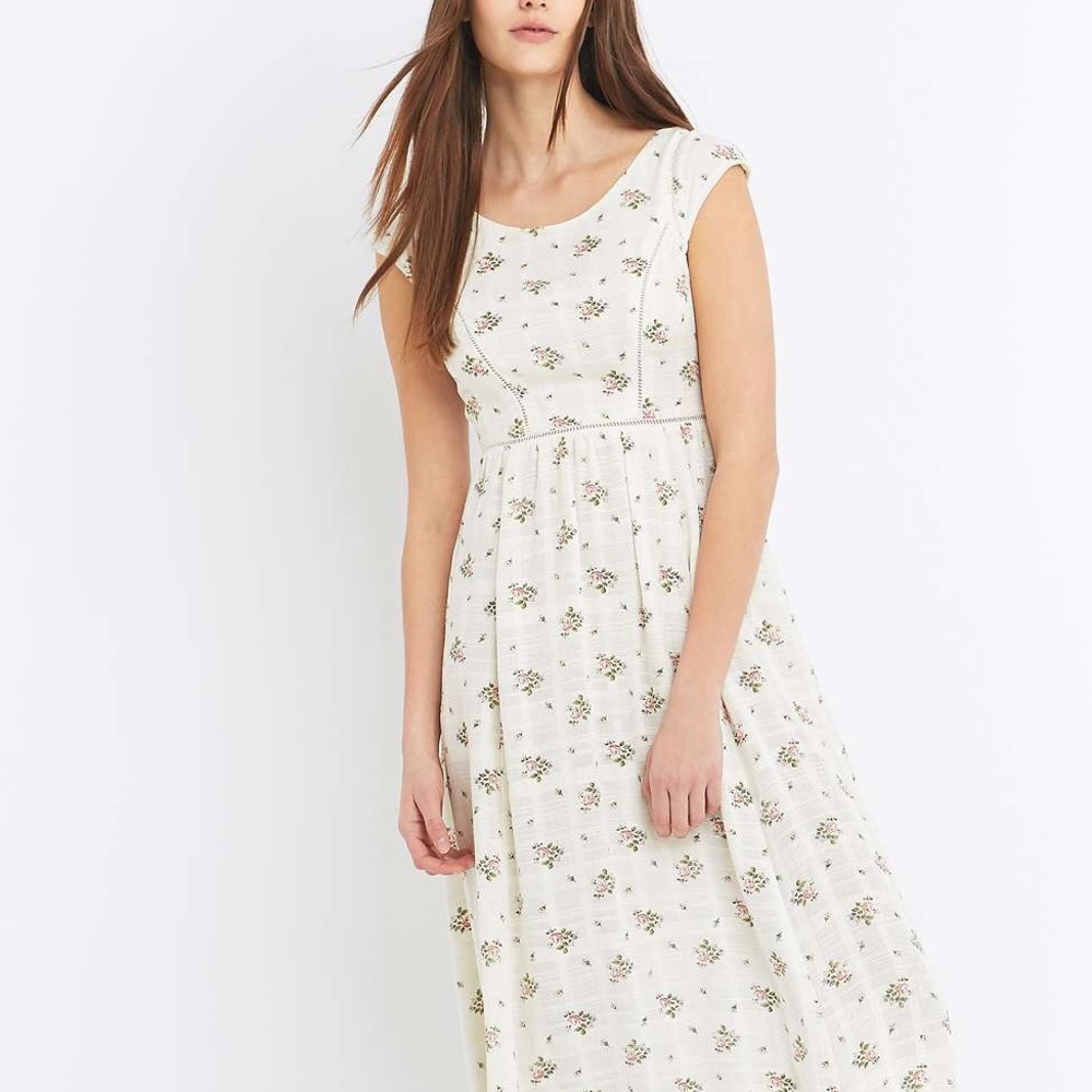 Kimchi Blue Baby Bud SS maxi dress